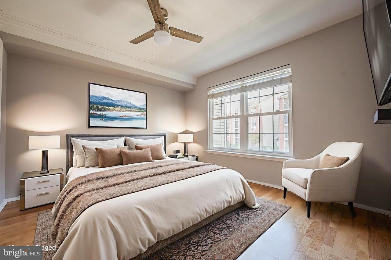 3307 Wyndham Cir Apt 2164 #2164 - Photo 5 of 16