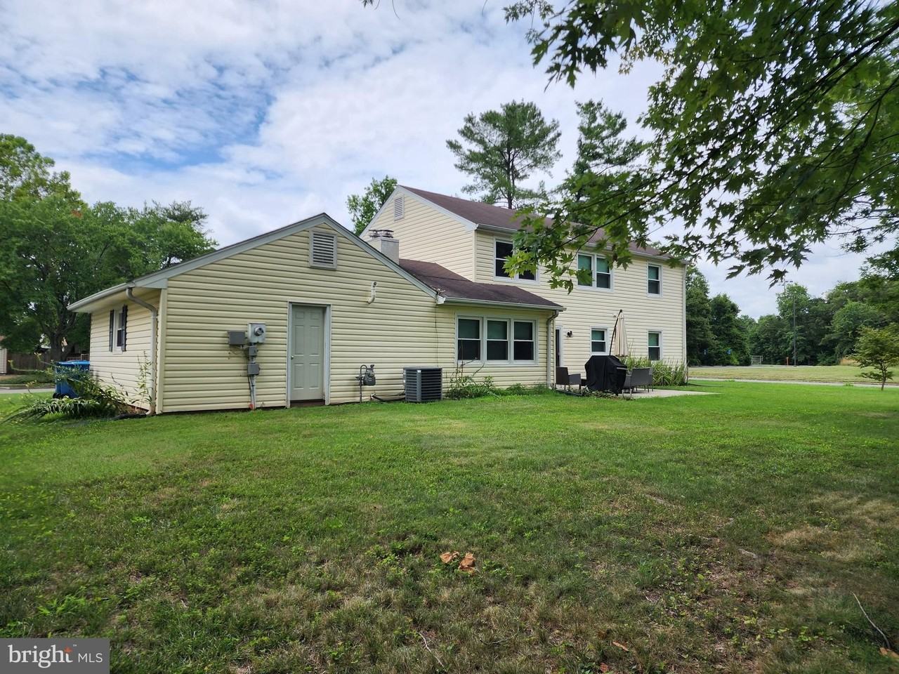 13171 Morning Spring Ln - Photo 6 of 34