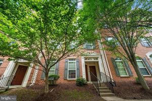 featured image of 2593 Eastbourne Dr