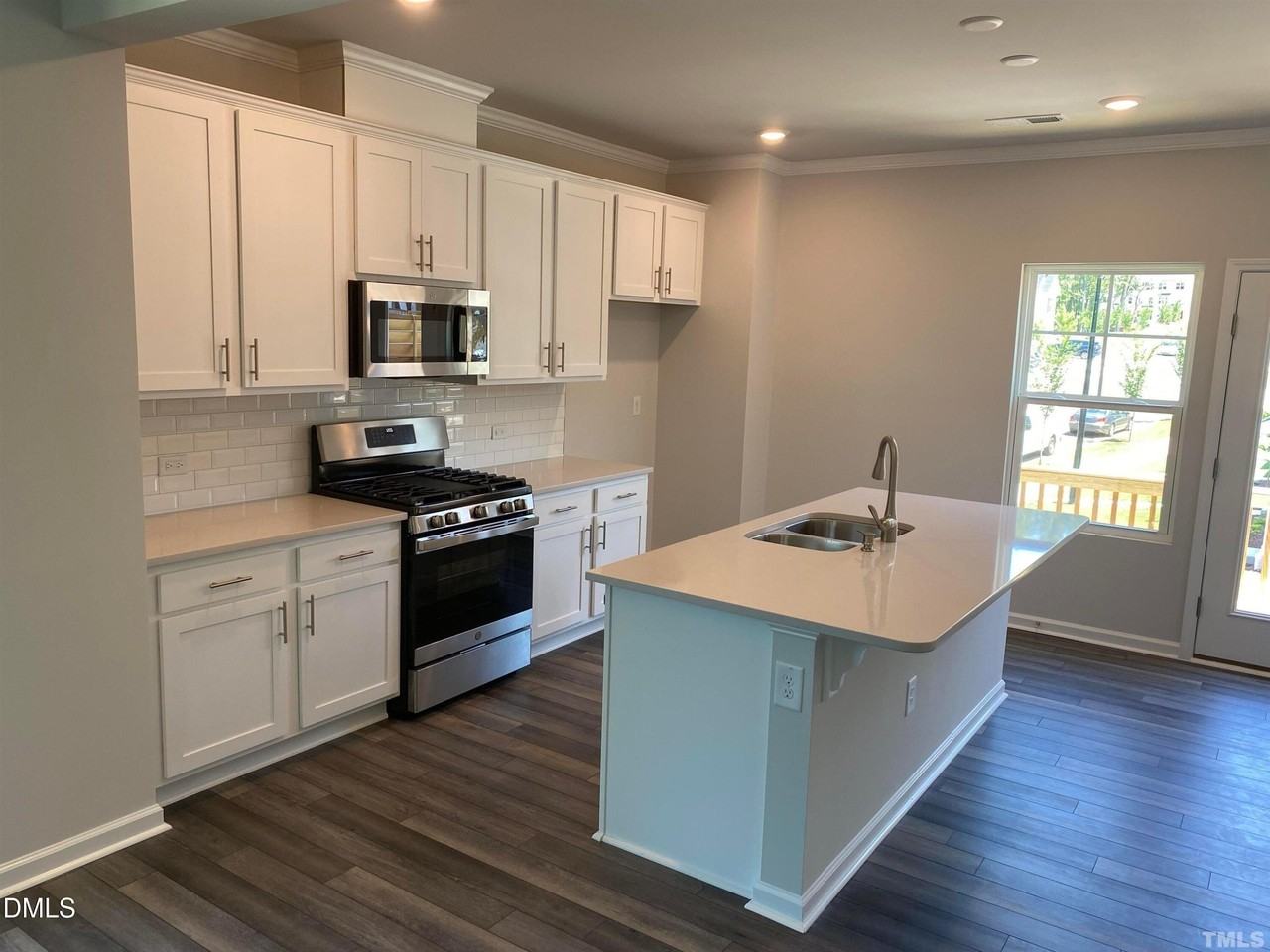 616 Hortons Creek Rd - Photo 4 of 11