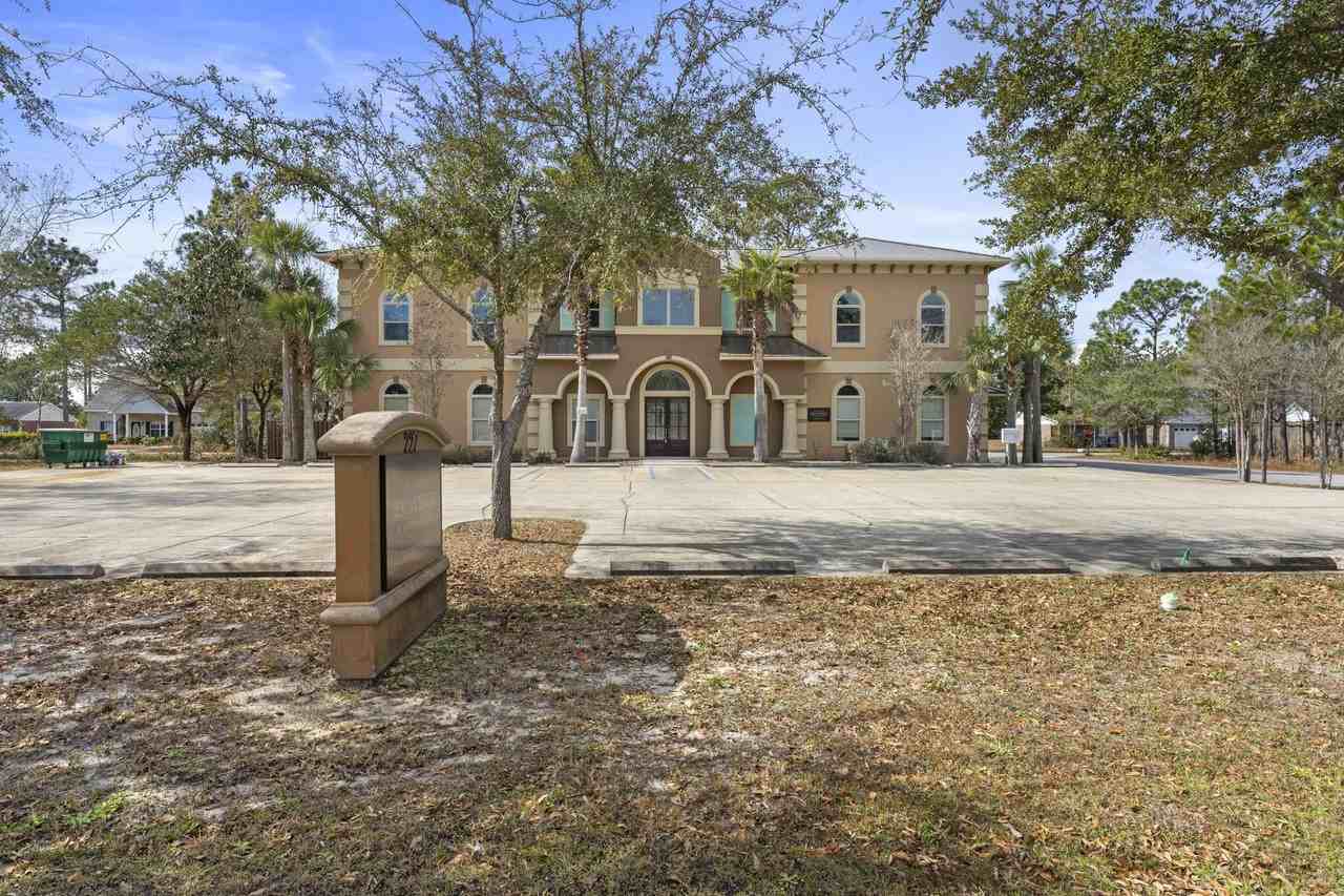 227 Bay Grove Blvd - Photo 3 of 38