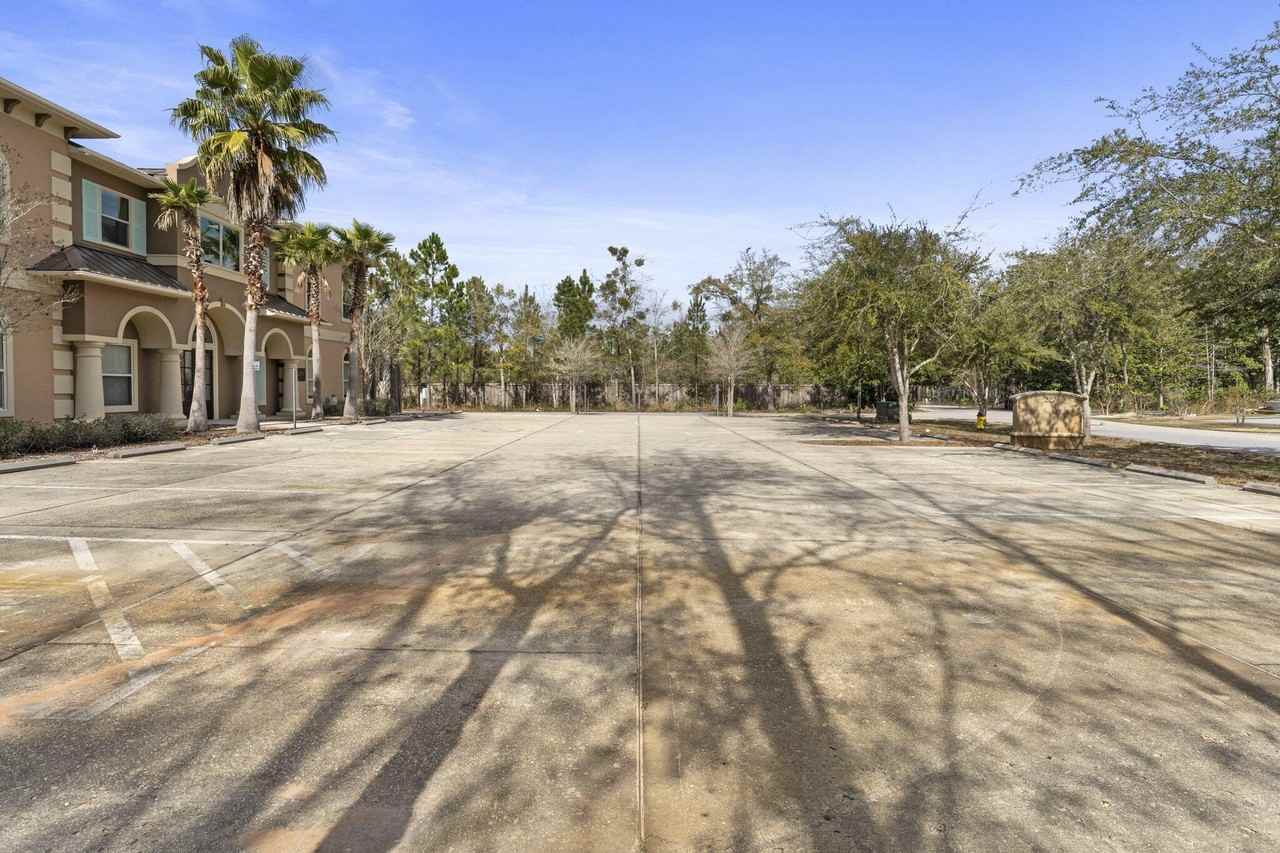 227 Bay Grove Blvd - Photo 4 of 38