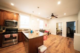 719 Parker St #2CP - Photo 1 of 1