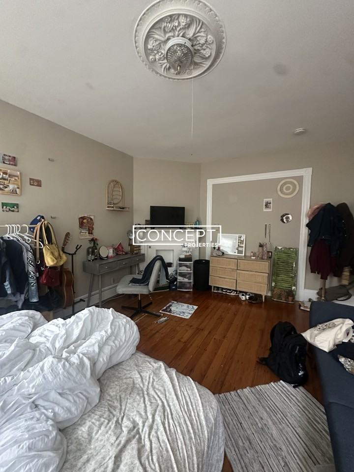 13A Sachem St #2 - Photo 5 of 11