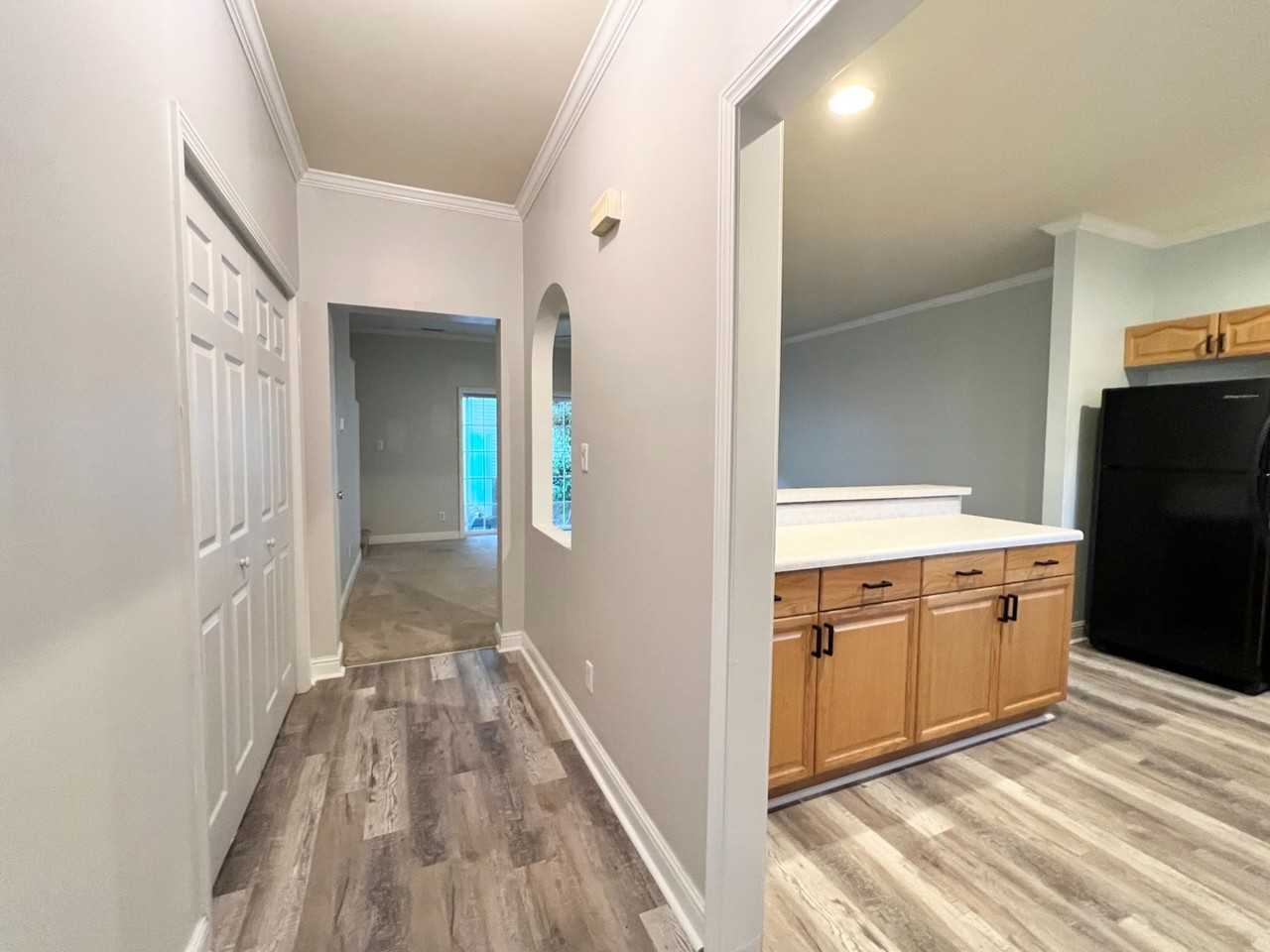 7014 Elm Hill Ct - Photo 4 of 20