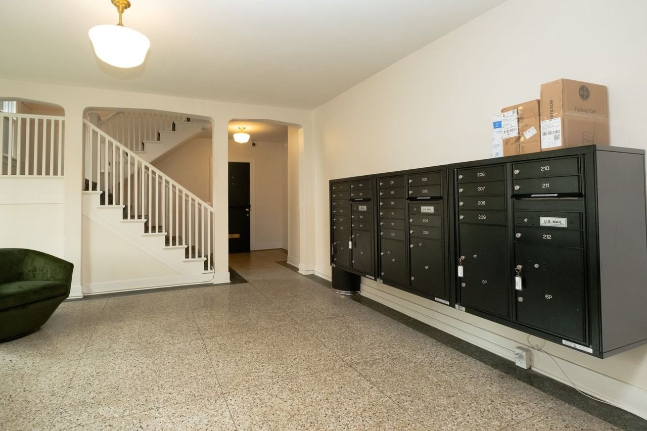 1430 SE 14th Ave - Photo 6 of 50