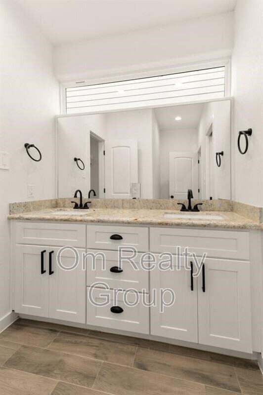 4705 Idaho St - Photo 4 of 13