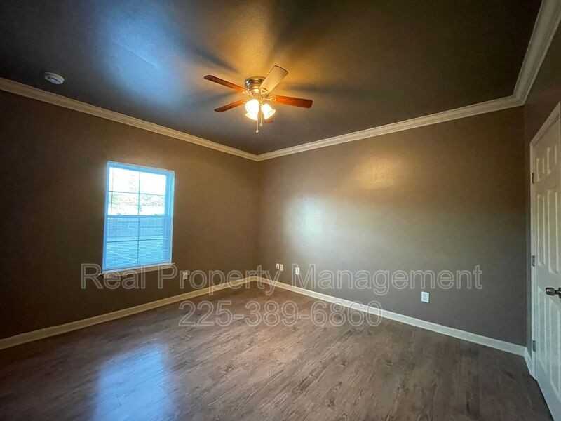 31855 Louisiana Ave #1002 - Photo 5 of 14