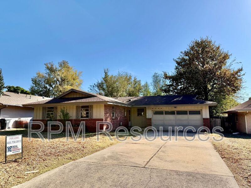 8120 Nw 29th St - Photo 3 of 23