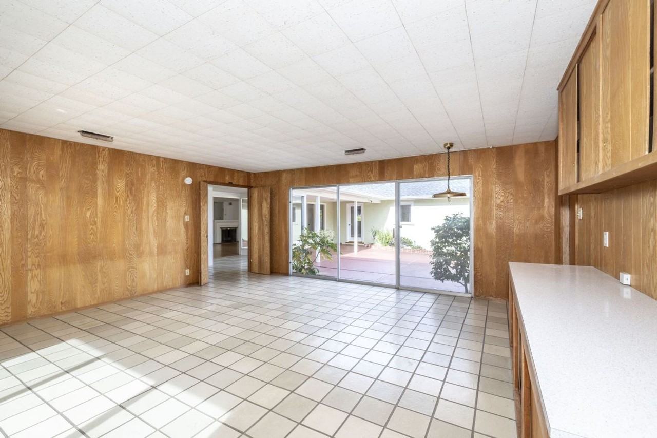 4287 Pomona Ave - Photo 6 of 15