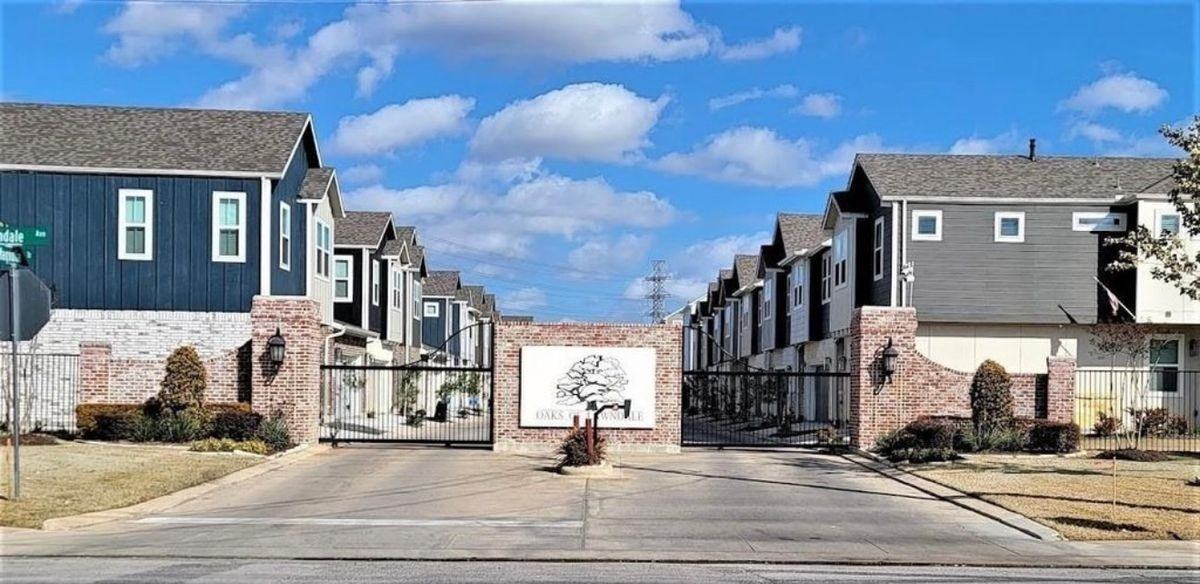 5430 Camaguey St - Photo 2 of 41