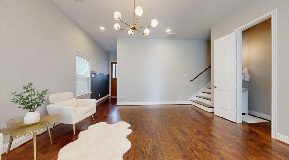 5430 Camaguey St - Photo 6 of 41