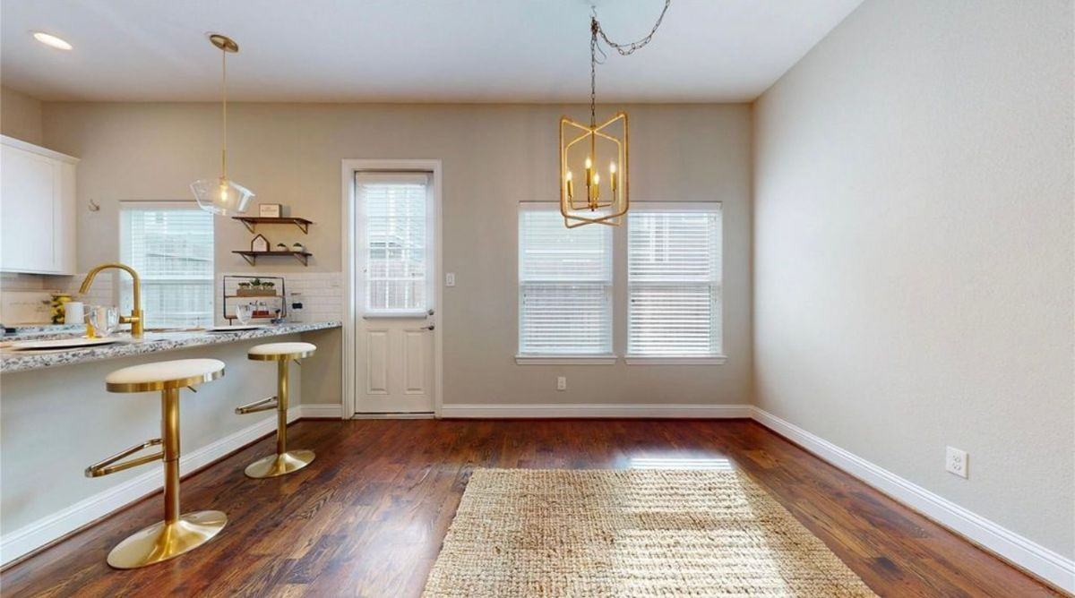 5430 Camaguey St - Photo 7 of 41