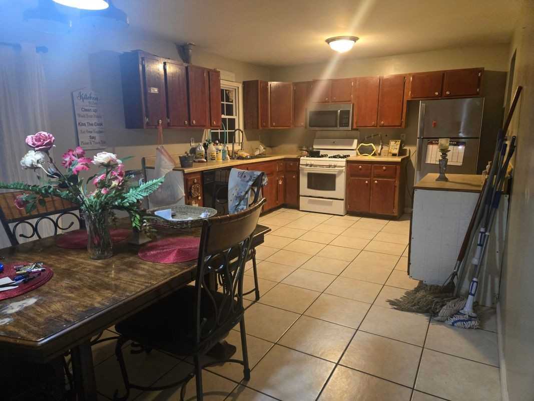 2310 Shancey Ln - Photo 5 of 11