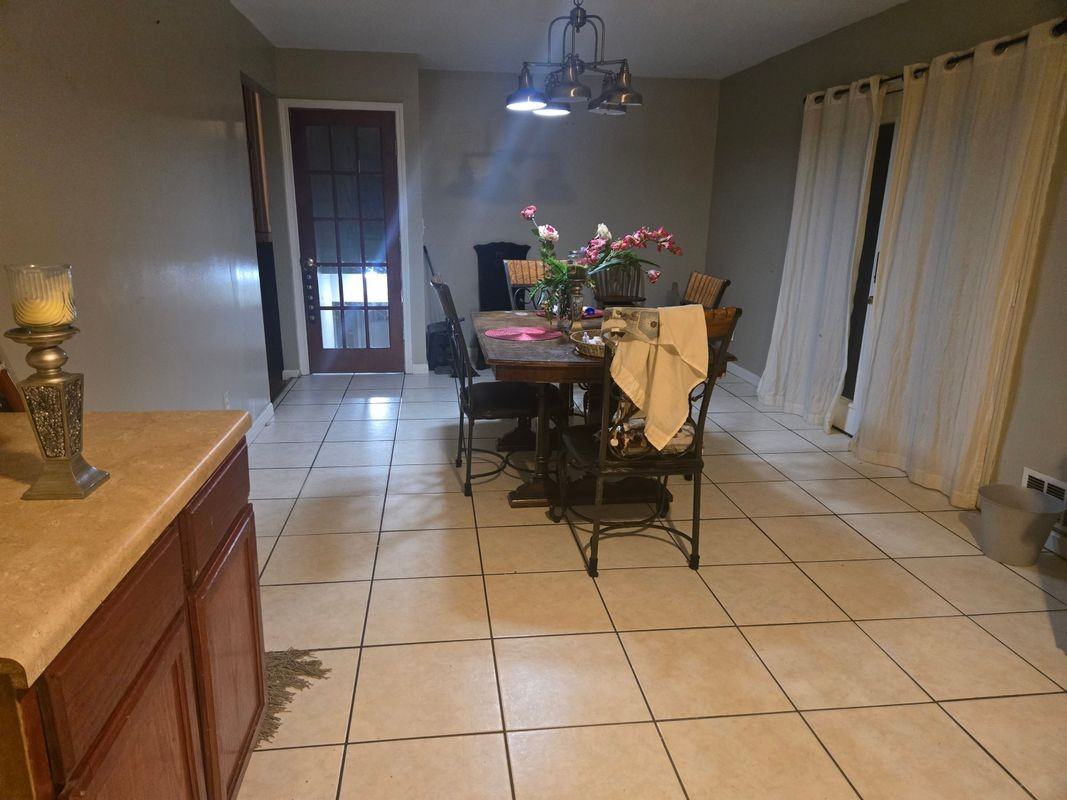 2310 Shancey Ln - Photo 6 of 11