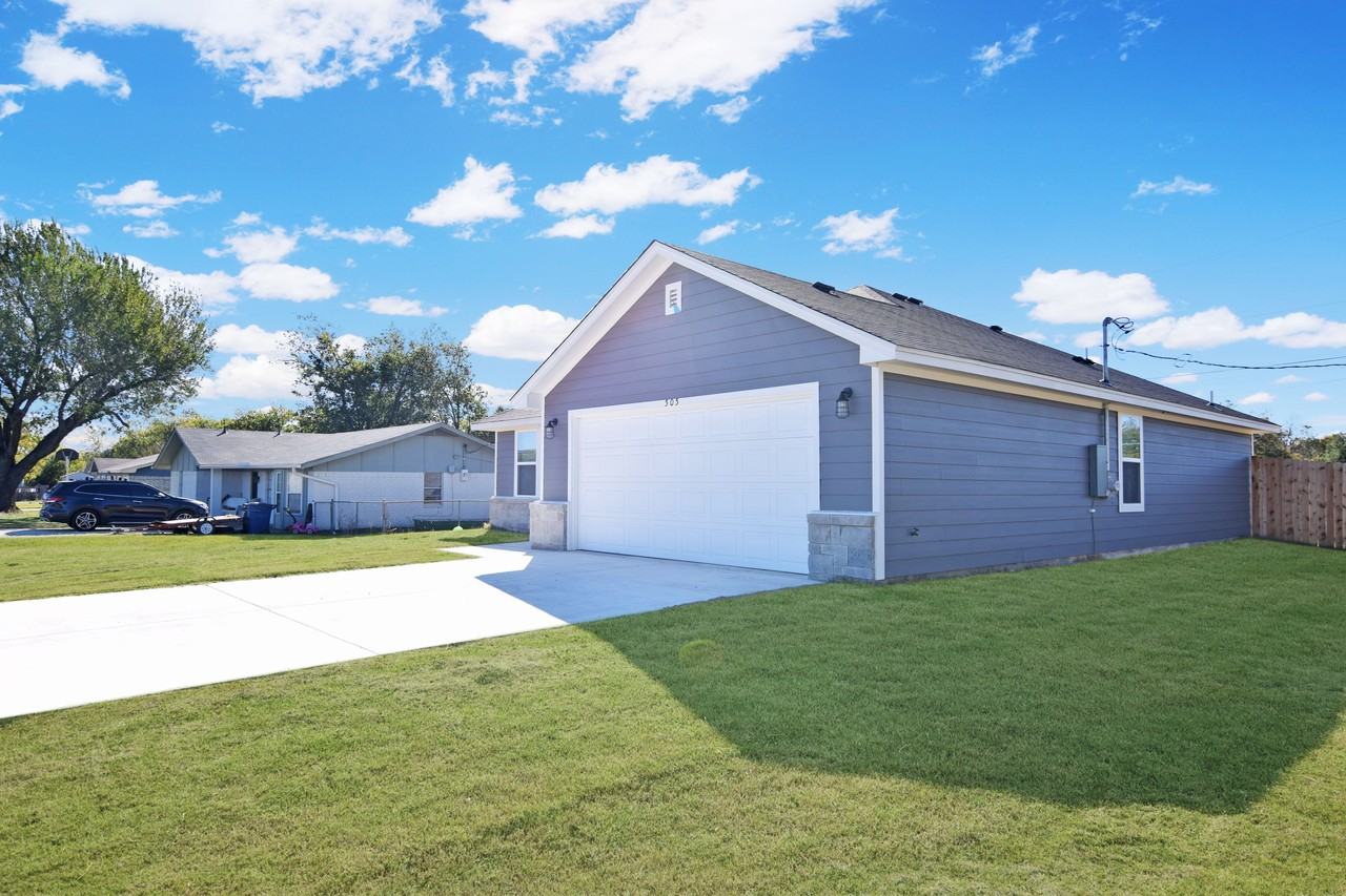 505 Harper Street - Photo 2 of 17