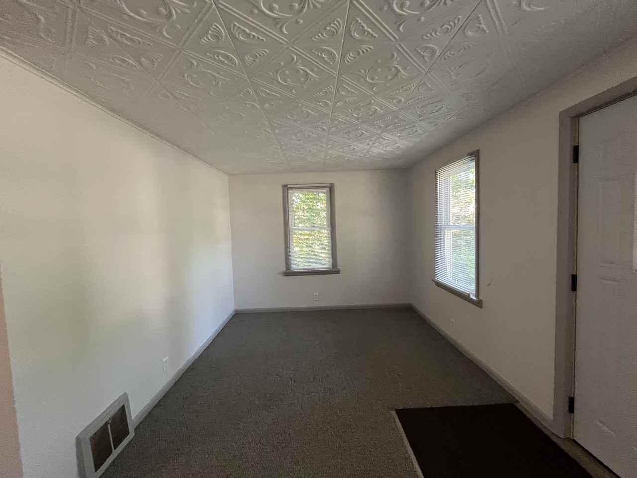 2827 Mason Blvd - Photo 7 of 12