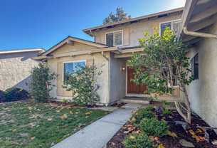 946 Buckeye Dr - Photo 1 of 1