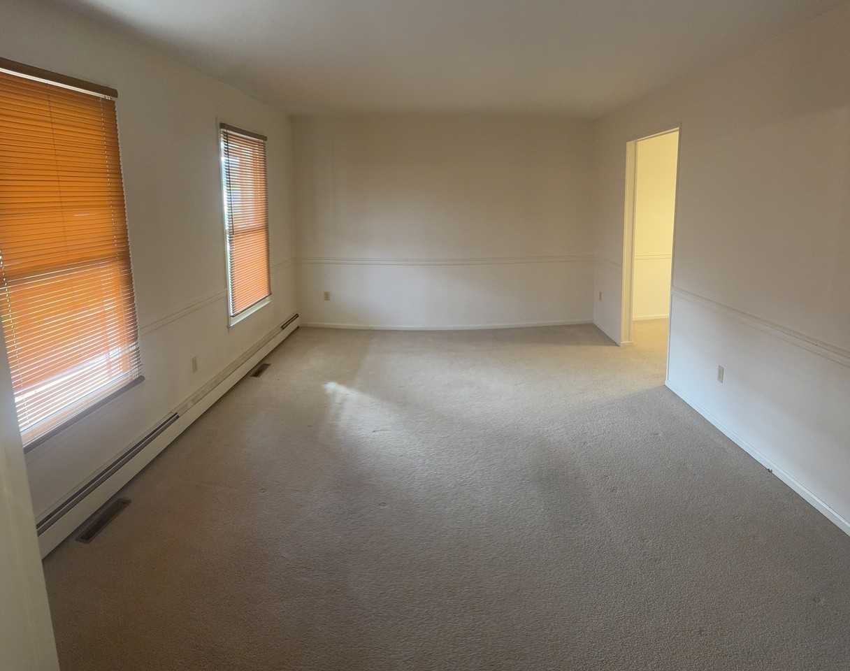 1604 Concord Rd - Photo 4 of 31