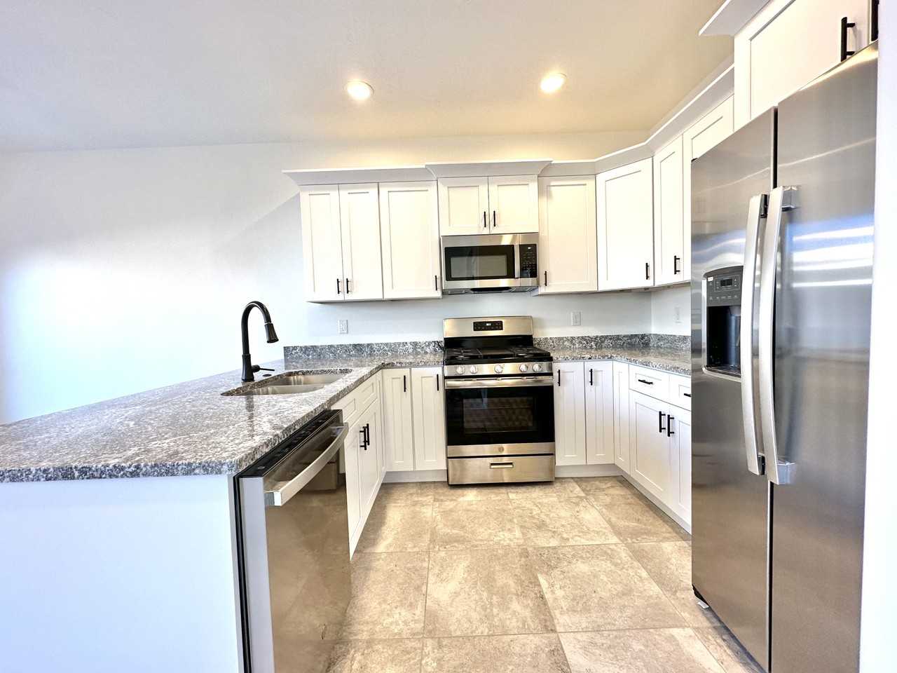 2476 Wn #5 - Photo 4 of 15