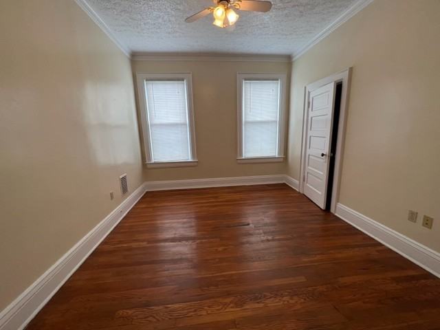 1637 Quarrier St - Photo 5 of 18