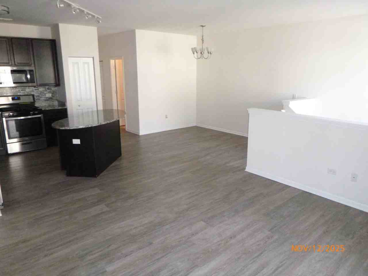 810 Four Seasons Blvd - Photo 6 of 18