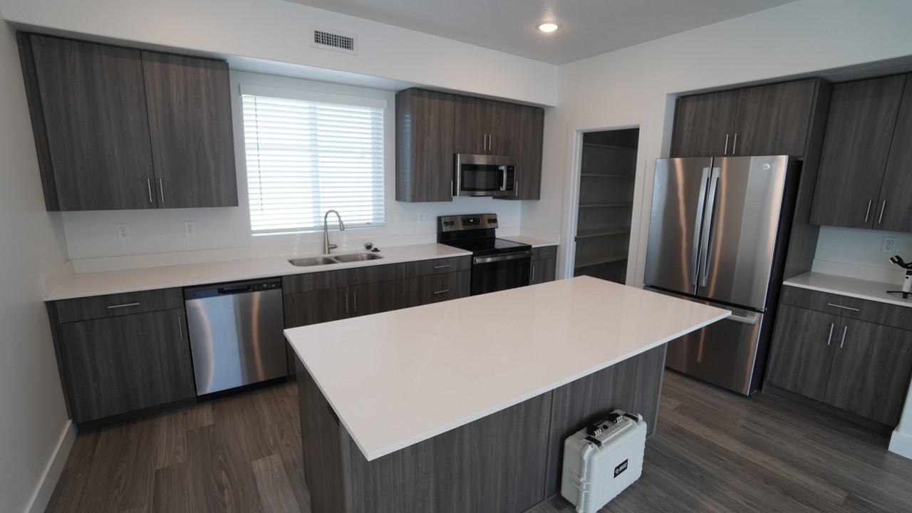 2369 W Jenna - Photo 6 of 26