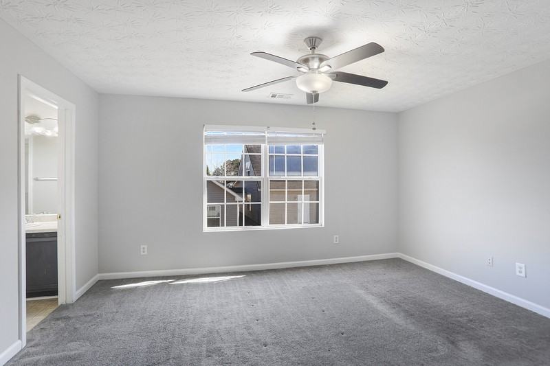 820 Carlton Pointe Pl - Photo 2 of 20