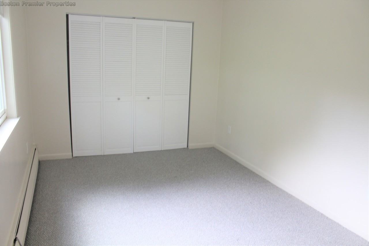 Quincy Ave #3 - Photo 6 of 17