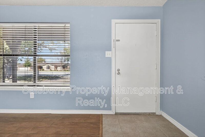 1113 Gifford Dr - Photo 6 of 37