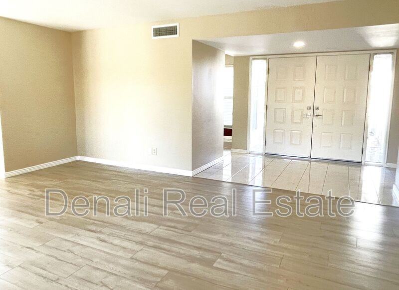 25835 S Greencastle Dr - Photo 5 of 33