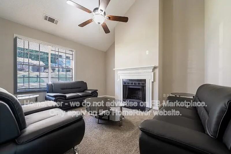 1743 Wee Kirk Rd Se - Photo 5 of 11