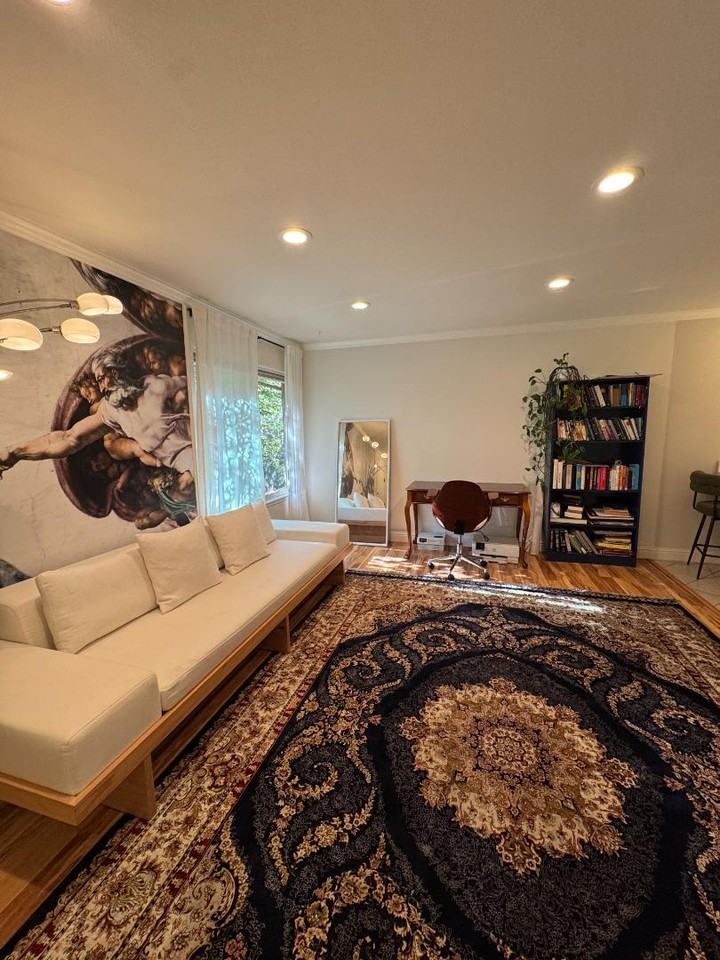 331 Poe Street - Photo 3 of 10