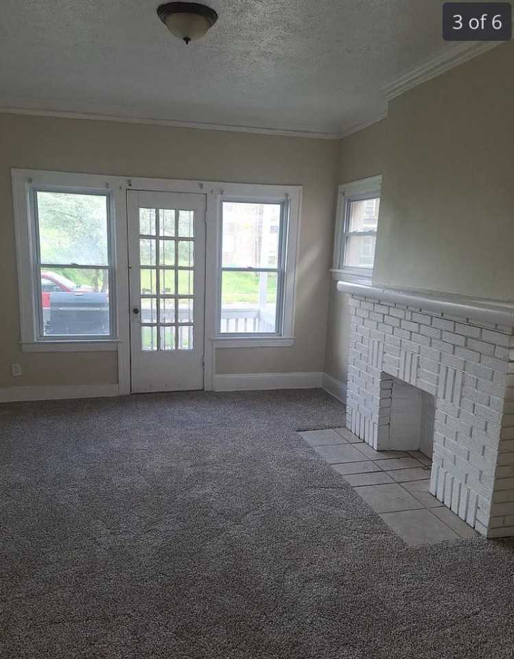 3438 E 140 - Photo 3 of 6