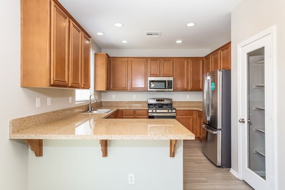 1945 Barrel Oak Ave - Photo 7 of 17