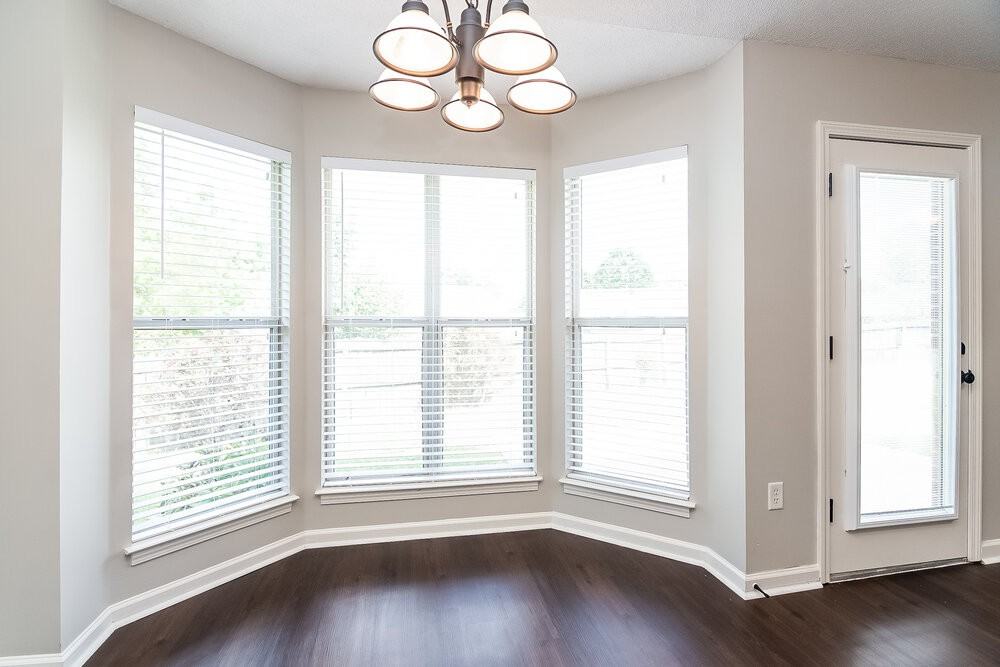 7776 Parkwood Cv - Photo 4 of 15