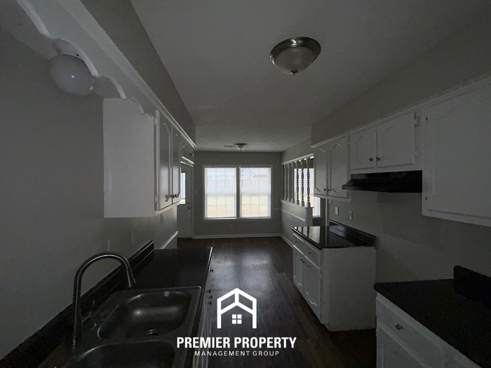 4061 Keynon Drive - Photo 5 of 22