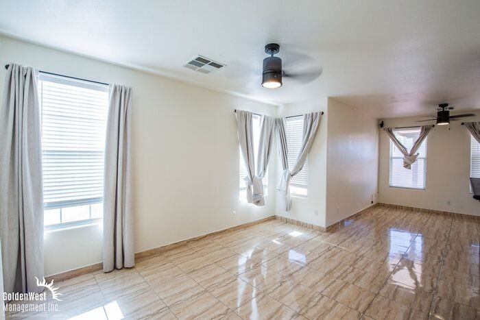 4963 Midnight Oil Dr - Photo 3 of 15