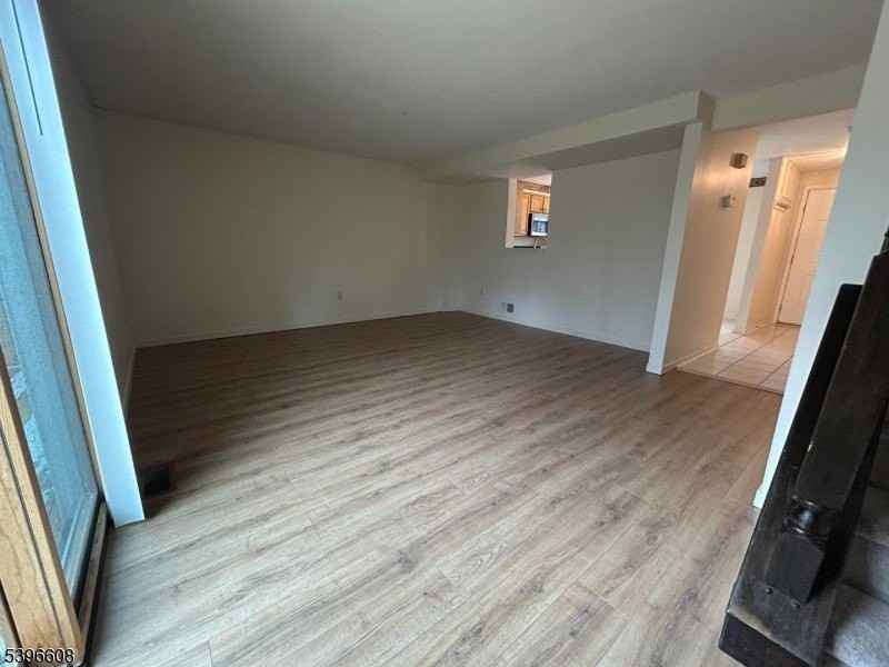 40 Constitution Way - Photo 7 of 13