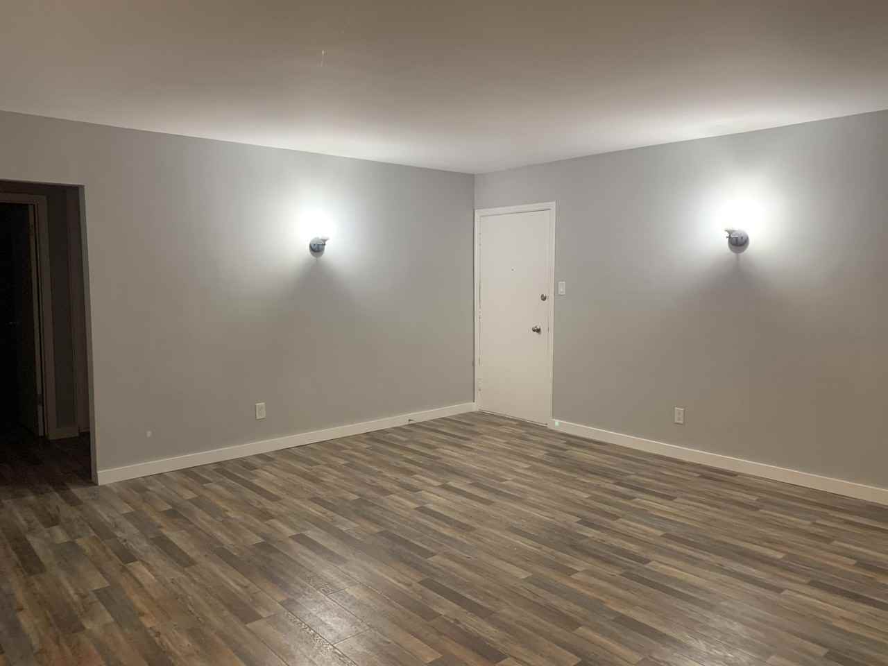 1131 23rd Street - Photo 2 of 18