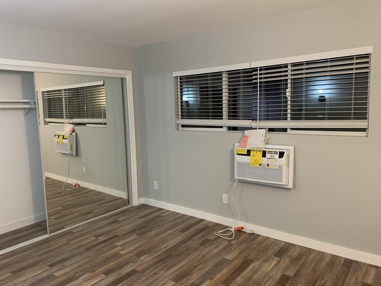 1131 23rd Street - Photo 6 of 18