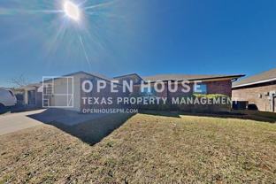 1715 Martinique Dr - Photo 1 of 1