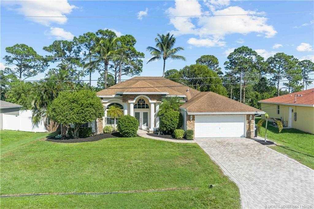 4213 Sw Utterback St - Photo 2 of 26