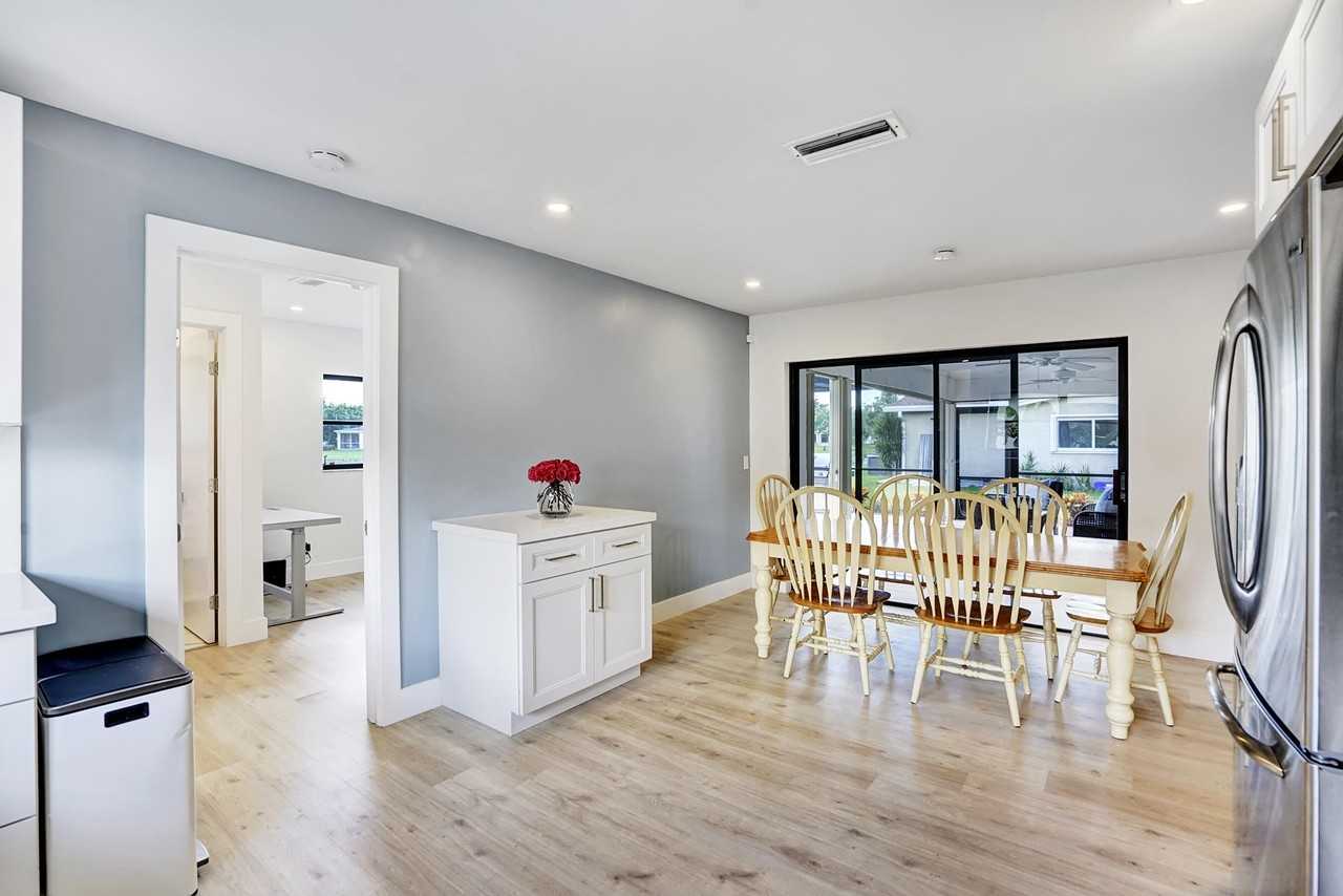 14608 Country Side Ln - Photo 7 of 35