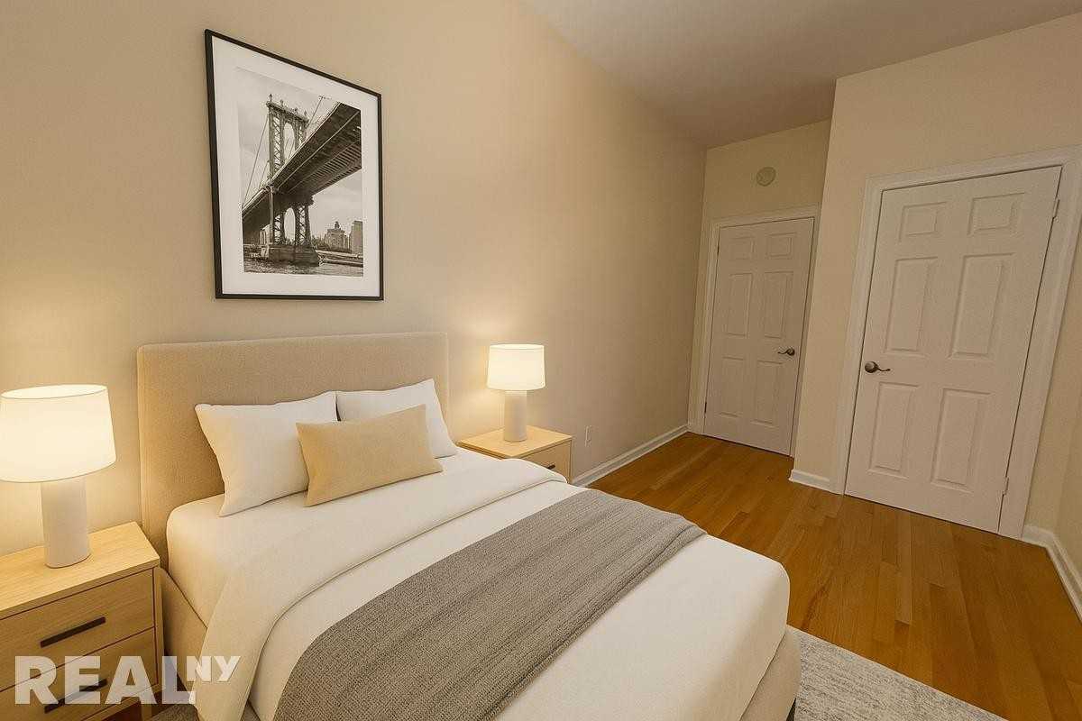 W 56th St #4R - Photo 2 of 4