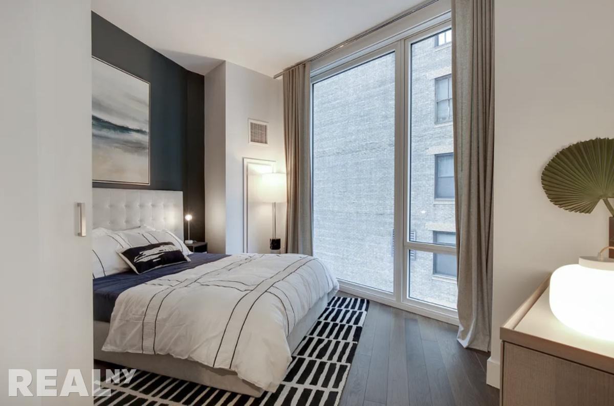 E 44th St #19M - Photo 5 of 5