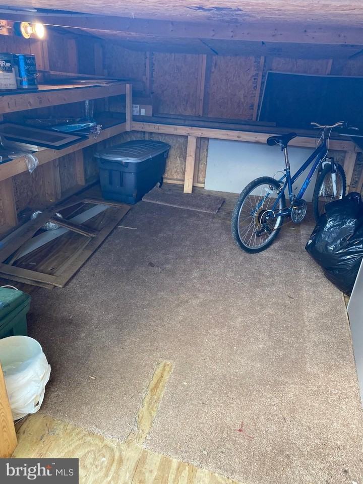 14105 Honey Hill Ct #ROOM - Photo 4 of 15