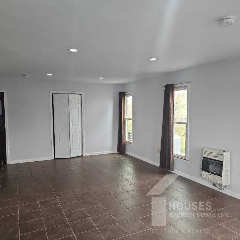 4612 Moorefield Memorial Highway - Photo 3 of 10