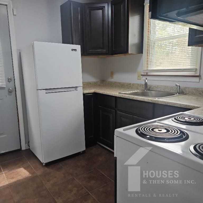 4612 Moorefield Memorial Highway - Photo 5 of 10