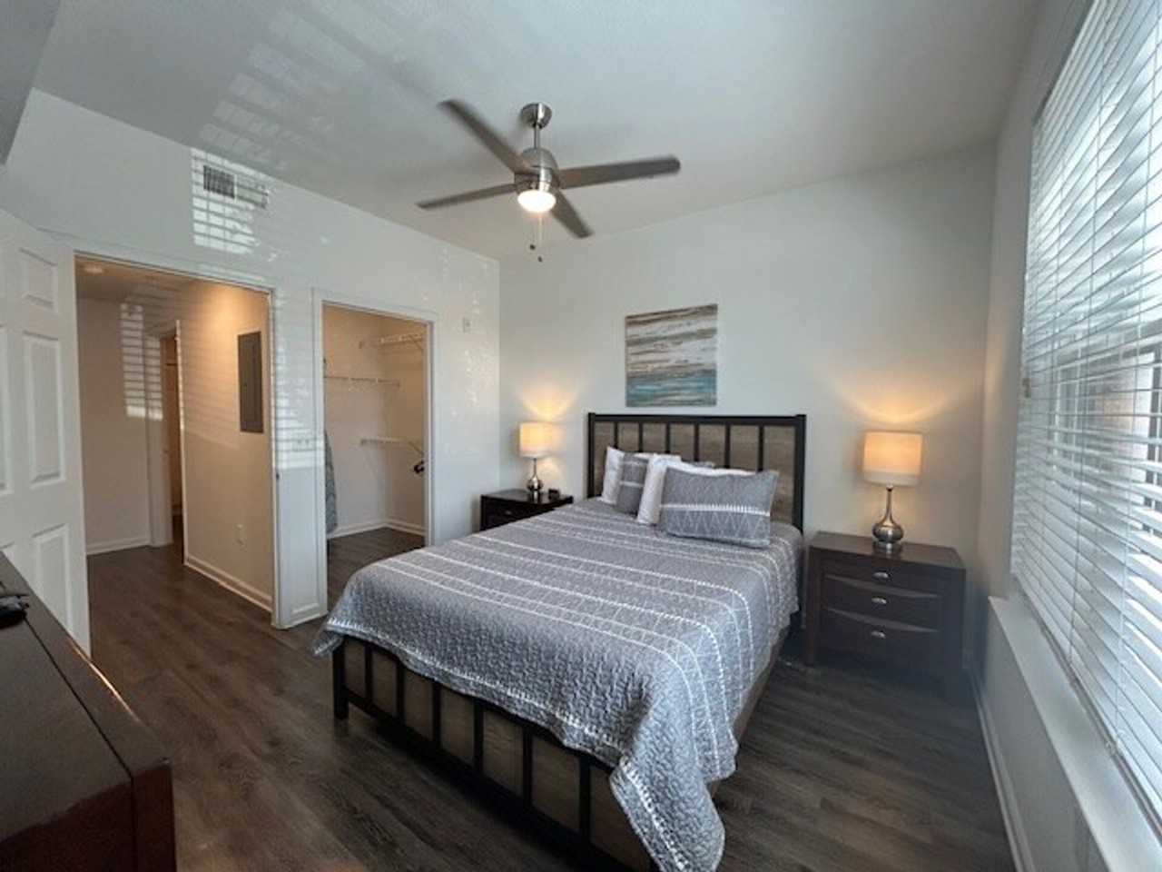 555 14th St Nw #1335083P - Photo 4 of 13